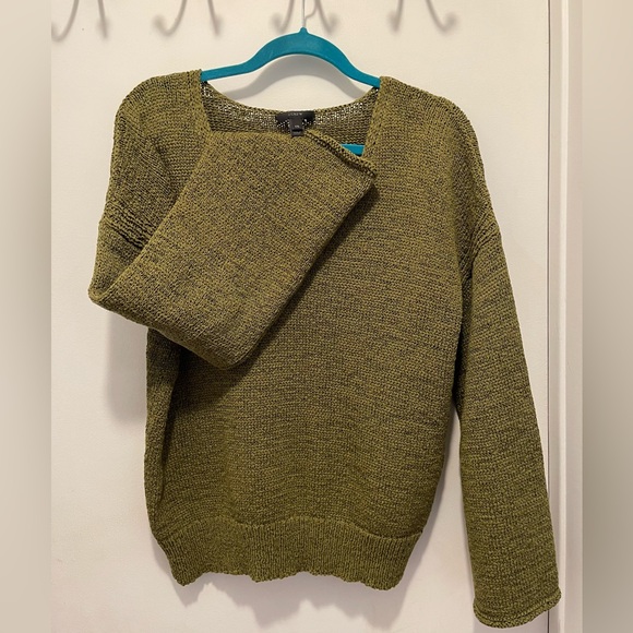 Jcrew sweater. J.Crew army green cotton v neck sweater. Jcrew green sweater. XXL - Picture 2 of 7